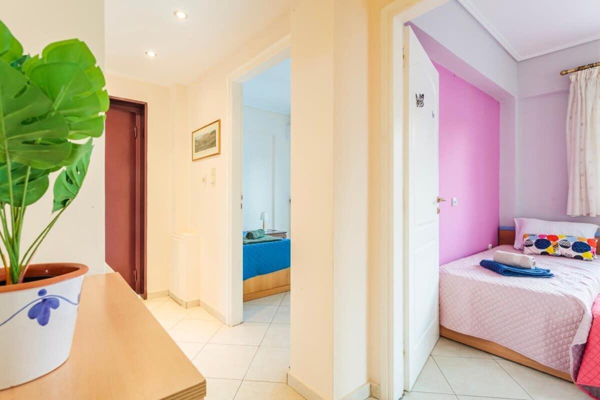 Spacious Urban Haven-Family Home, Perfect Location Каламата Екстер'єр фото