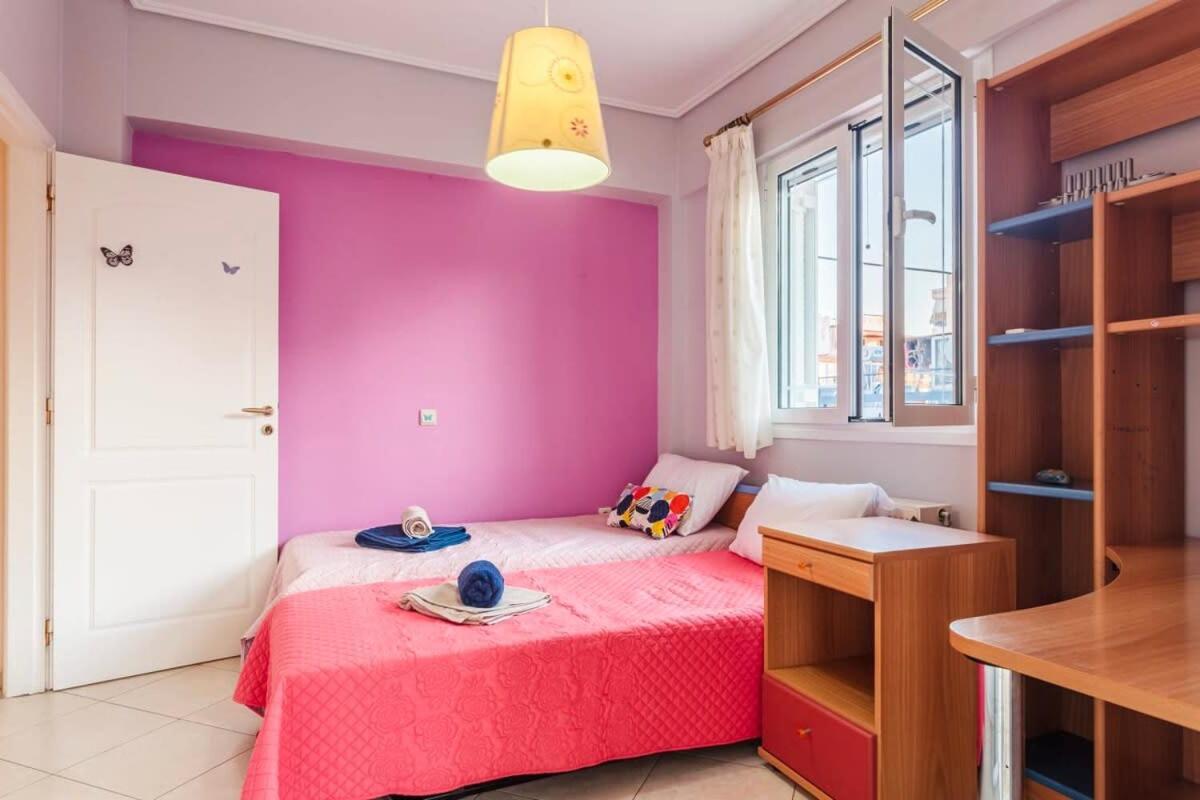 Spacious Urban Haven-Family Home, Perfect Location Каламата Екстер'єр фото