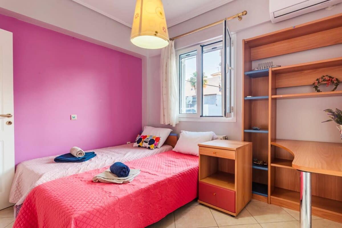 Spacious Urban Haven-Family Home, Perfect Location Каламата Екстер'єр фото