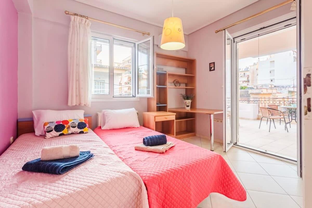 Spacious Urban Haven-Family Home, Perfect Location Каламата Екстер'єр фото